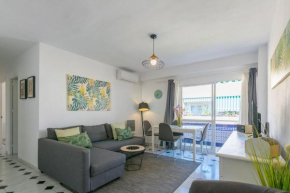 Piso de 2 Dormitorios Playa Bajadilla Marbella Centro